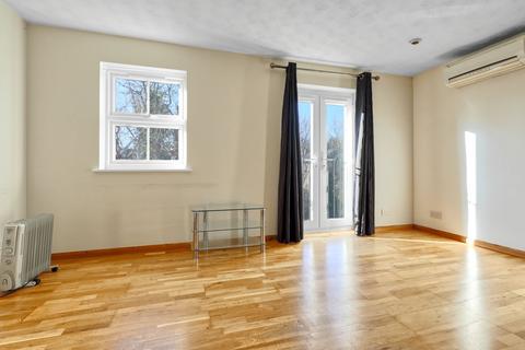1 bedroom flat for sale, Lee Close, Stanstead Abbotts, SG12