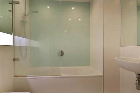 1 bedroom flat to rent, Walworth Road, Elephant and Castle, London, SE1
