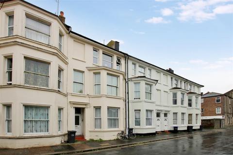 undefined, Western Place, Worthing, BN11
