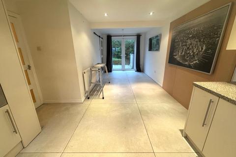 3 bedroom semi-detached house to rent, Spring Close, Boughton, Northampton NN2