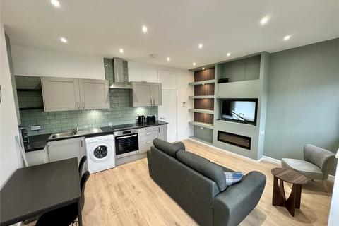 2 bedroom apartment to rent, Laindon Road, Manchester M14