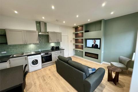 2 bedroom apartment to rent, Laindon Road, Manchester M14