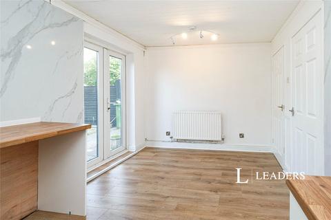 undefined, Trent Close, L12