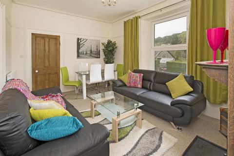 1 bedroom in a house share to rent, Double En-Suite Room - Old Priory, Plymouth