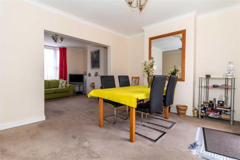 4 bedroom terraced house for sale, Park Road, Worthing