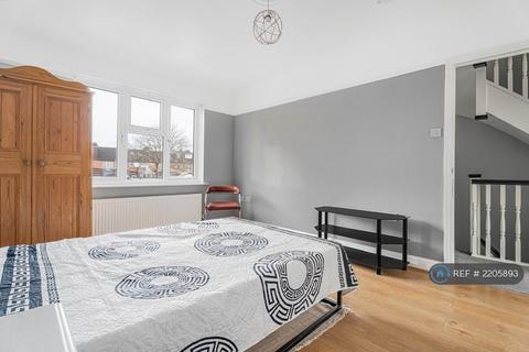 undefined, Great Cambridge Rd, London, EN1