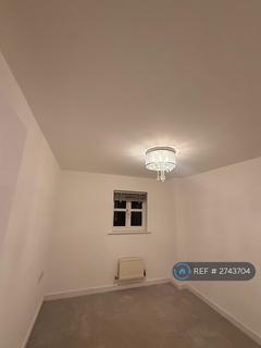 2 bedroom flat to rent, Sandpiper Close, Greenhithe, DA9