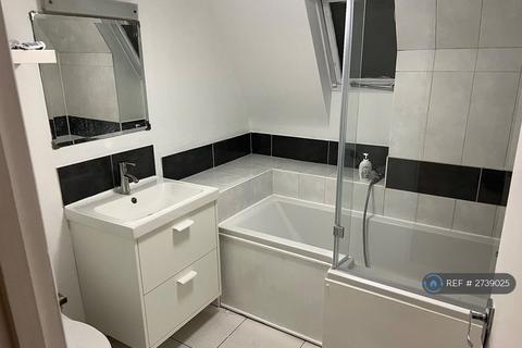 1 bedroom flat to rent, Stamford Brook Road, London, W6