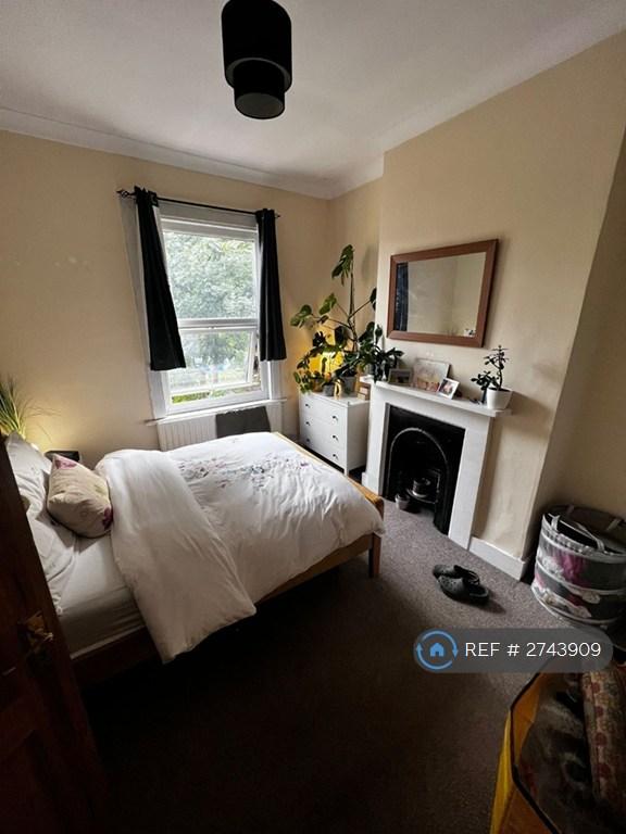 Double Bedroom