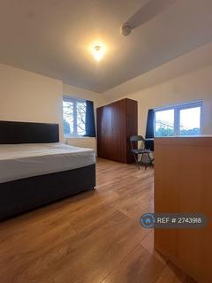 1 bedroom flat to rent, Wimborne Road, Bournemouth, BH2