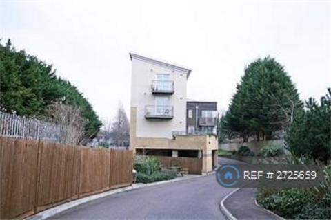 undefined, Brentford, Middlesex, TW8