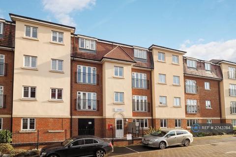 1 bedroom flat to rent, Field House, Morden, SM4