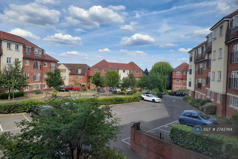 1 bedroom flat to rent, Field House, Morden, SM4