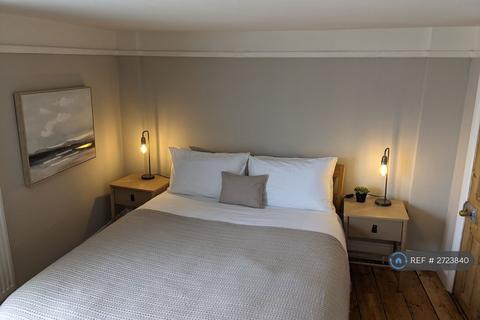 undefined, Southampton Road, Lymington, SO41