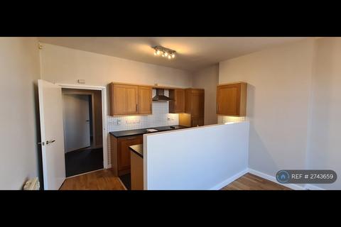 1 bedroom flat to rent, The Grosvenor, Colwyn Bay, LL29