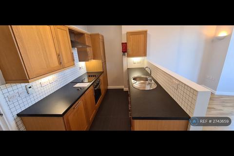 1 bedroom flat to rent, The Grosvenor, Colwyn Bay, LL29