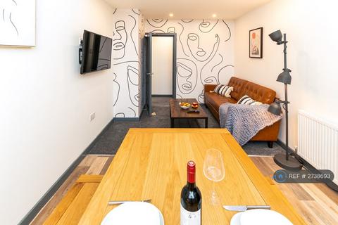 undefined, Sharples Hall Street, Oldham, OL4