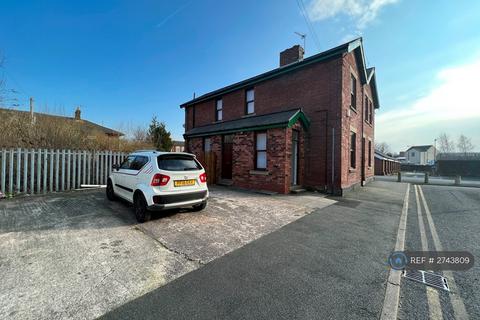 1 bedroom flat to rent, School Street, Newton-Le-Willows, WA12