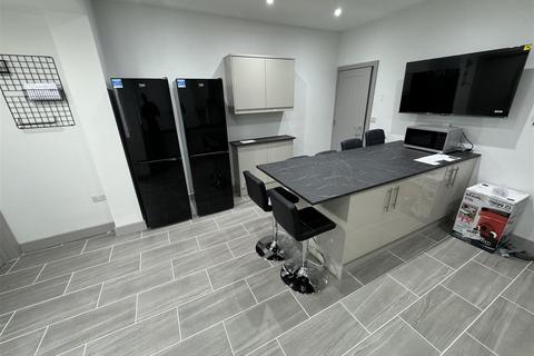 6 bedroom house share to rent, Anderson Road, Smethwick