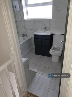 3 bedroom terraced house to rent, Weoley Avenue, Birmingham, B29