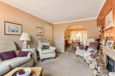 3 bedroom semi-detached house for sale, Manor Park, Histon, Cambridge