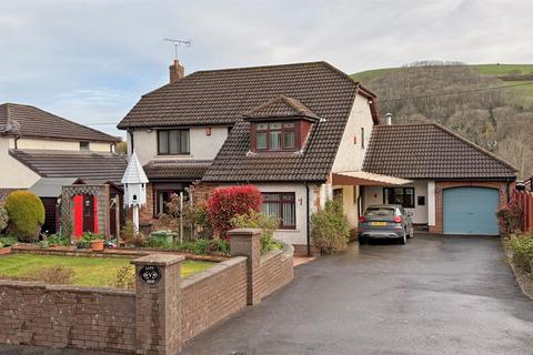 4 bedroom detached house for sale, Llanfarian, Aberystwyth