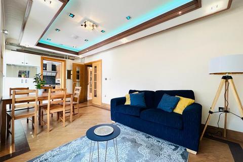 5 bedroom house share to rent, Pinner Park Gardens, Harrow HA2