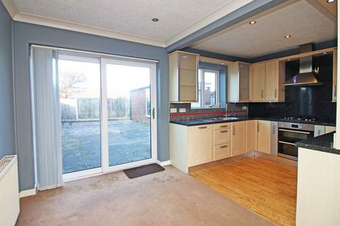4 bedroom semi-detached house for sale, Carnforth Avenue, Bispham, Blackpool, FY2