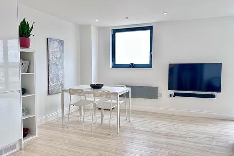 2 bedroom flat to rent, Key Street, Ipswich IP4