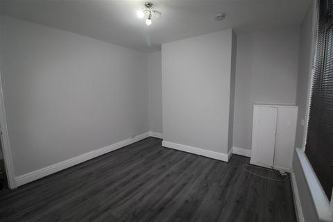 undefined, Glebe Street, WF10