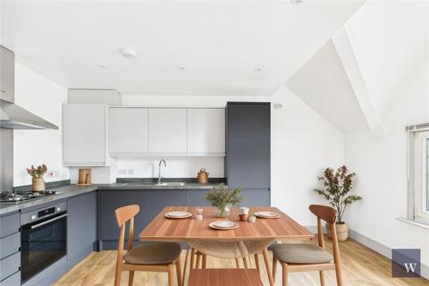 3 bedroom apartment for sale, Drewstead Road, London, SW16