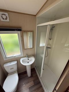 2 bedroom park home to rent, Bedford Road, Bedford MK43