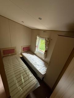 2 bedroom park home to rent, Bedford Road, Bedford MK43