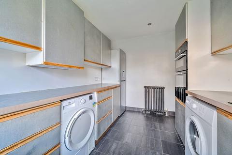 undefined, Pentland Road, Bushey WD23