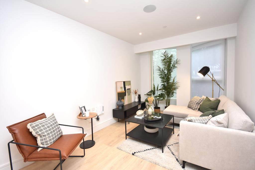 2 bed lounge
