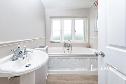 undefined, Thornhill, Thornborough, MK18