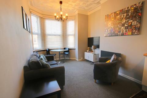 2 bedroom flat for sale, 10 Wilton Avenue, Southampton