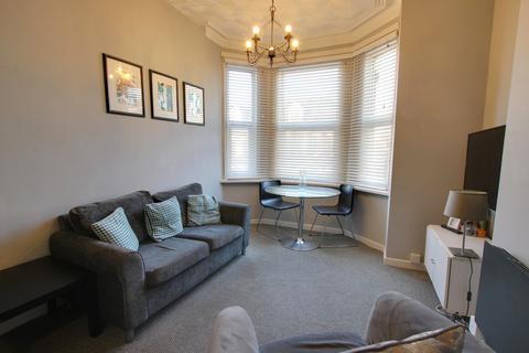2 bedroom flat for sale, 10 Wilton Avenue, Southampton