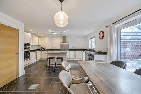 4 bedroom detached house for sale, Truesdales, Ickenham, Uxbridge