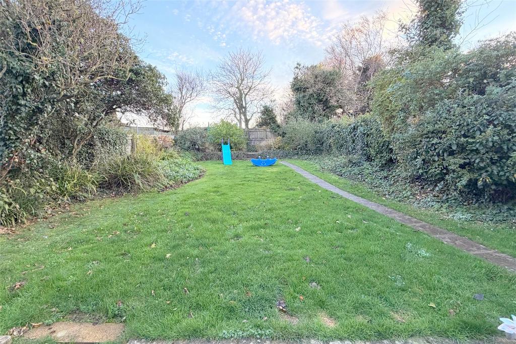 Rear Garden2