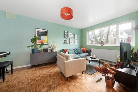 2 bedroom apartment for sale, Knollys Road, Streatham, London, SW16