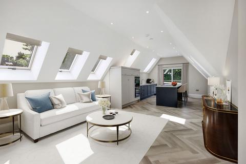 2 bedroom apartment for sale, Westerham Road, Oxted RH8