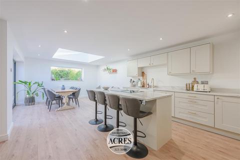 4 bedroom detached house for sale, Hillside Road, Four Oaks