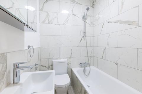 2 bedroom flat to rent, Dalling Road, Hammersmith  W6