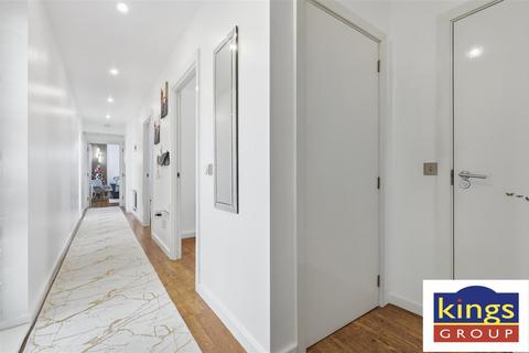 2 bedroom apartment for sale, Hubble House, Velocity Way, Enfield