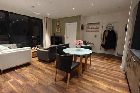 undefined, Traders House, 20 New Village Avenue, London