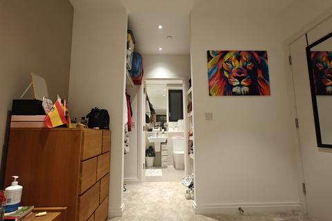 undefined, Traders House, 20 New Village Avenue, London