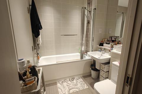 undefined, Traders House, 20 New Village Avenue, London