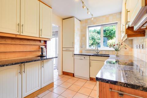 4 bedroom detached house for sale, Dwyer Joyce Close, Histon, Cambridge