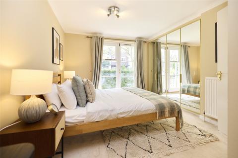 2 bedroom flat for sale, Brompton Park Cresent, London, Fulham, SW6